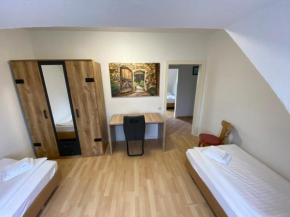 Othman Appartements Groß Buchholzer Straße 16a